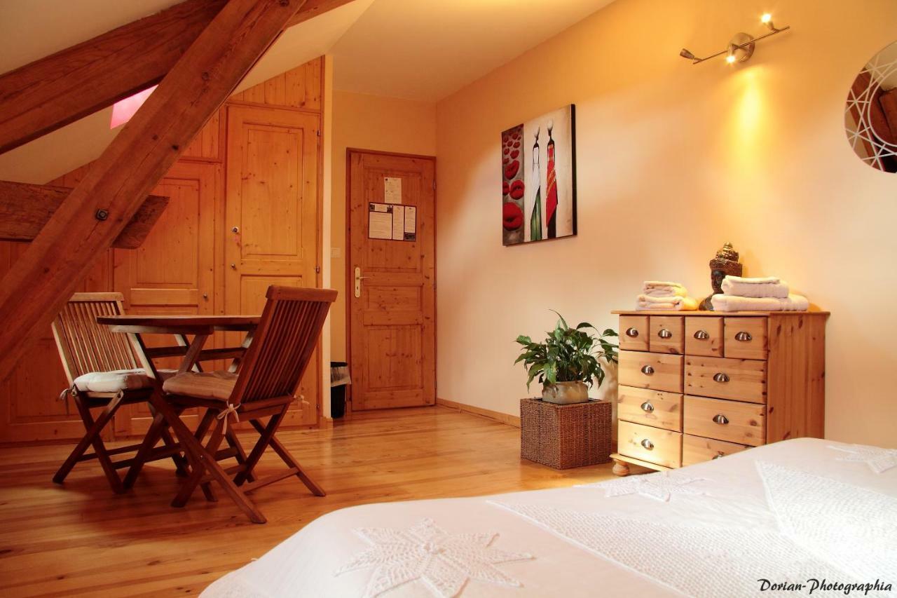 La Pierre Trouee Chambre D'Hotes Chateauneuf-de-Randon Exterior photo
